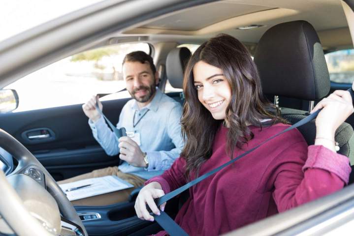 Permis à 17 ans Léon