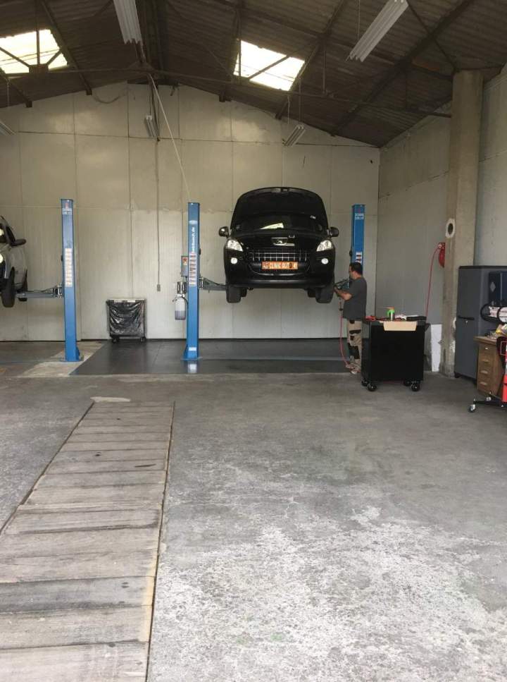 Self entretien automobile, Saint-Gervais-la-Forêt