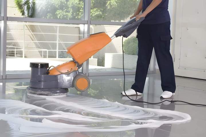 Finition brillante et surface parfaitement lisse